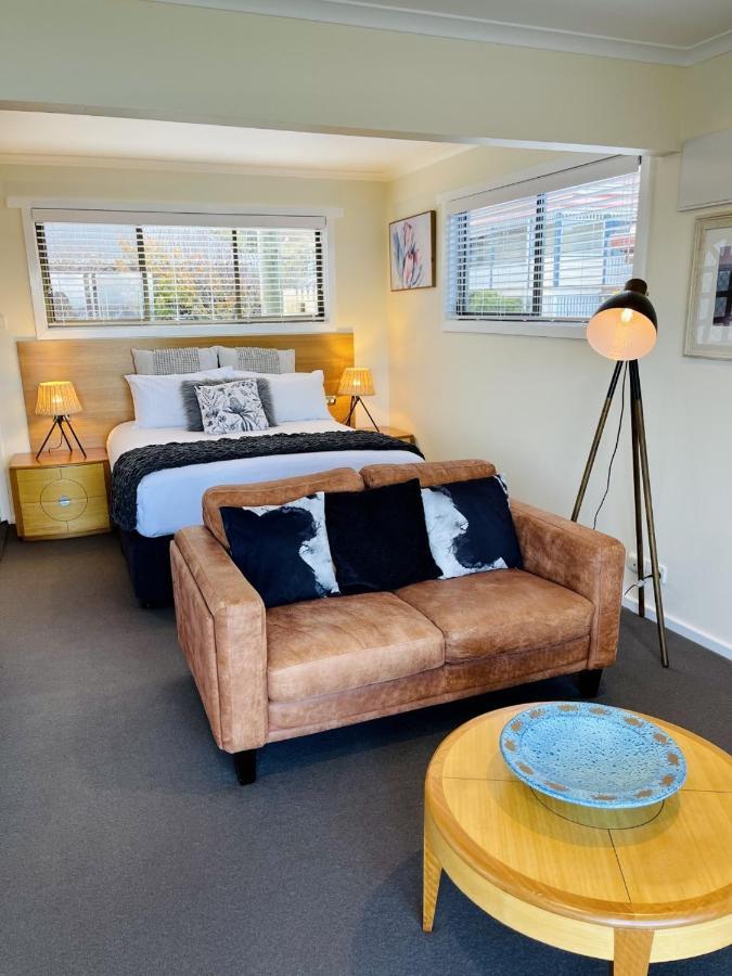 Stanley Village Waterfront Accommodation Экстерьер фото