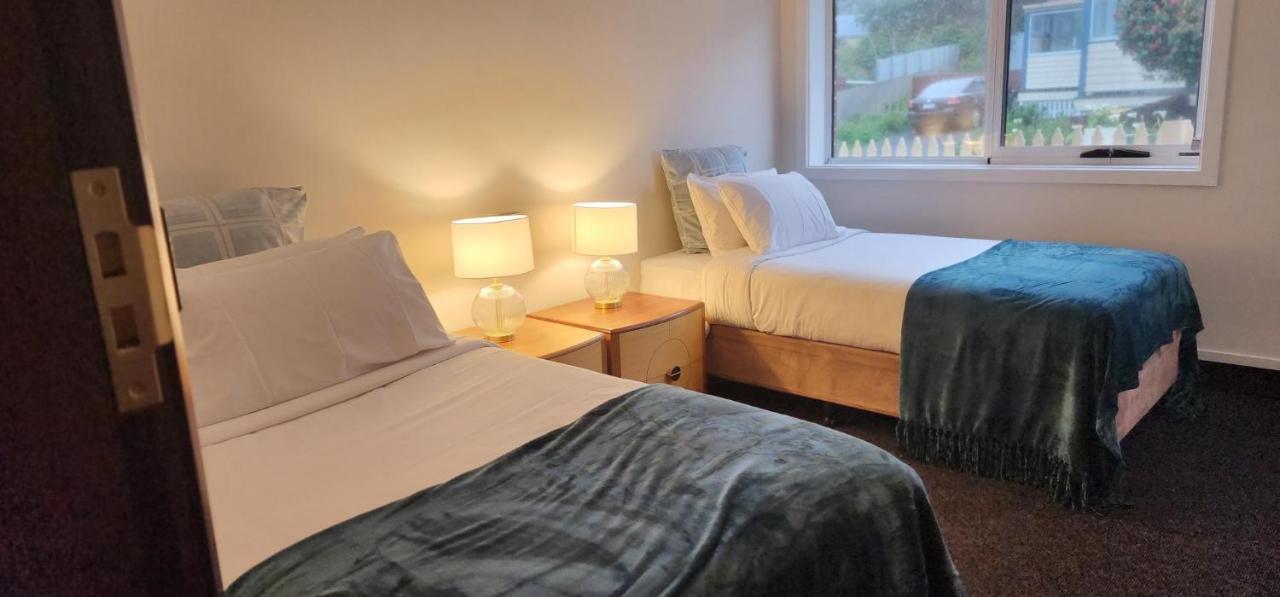 Stanley Village Waterfront Accommodation Экстерьер фото