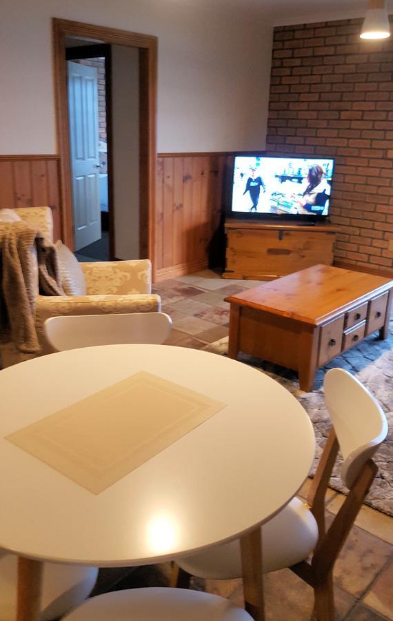 Stanley Village Waterfront Accommodation Экстерьер фото