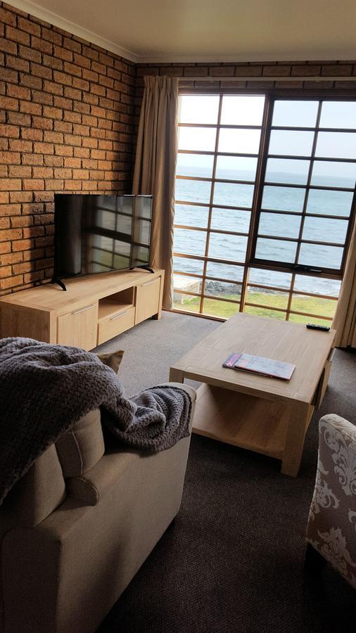 Stanley Village Waterfront Accommodation Экстерьер фото